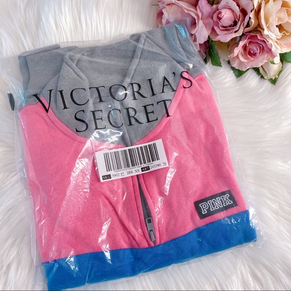 Victoria’s Secret Pink Perfect quarter zip - Picture 3 of 3
